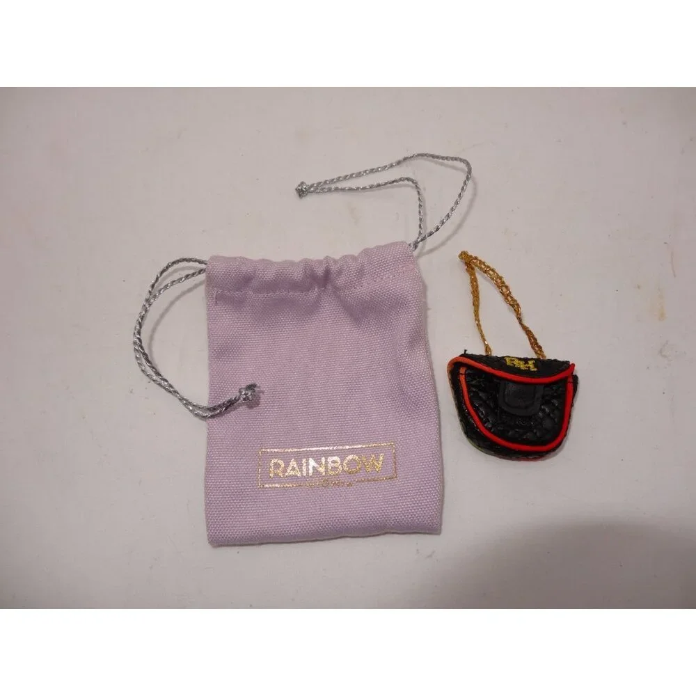 Rainbow High Violet Willow Fashion‎ Doll Purple with Dress Purse Bag Stand